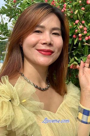 Ladies of Cambodia